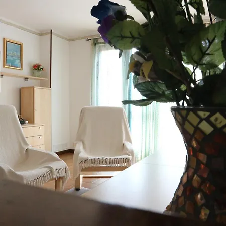 Casa Elena And With Parking גרגננו