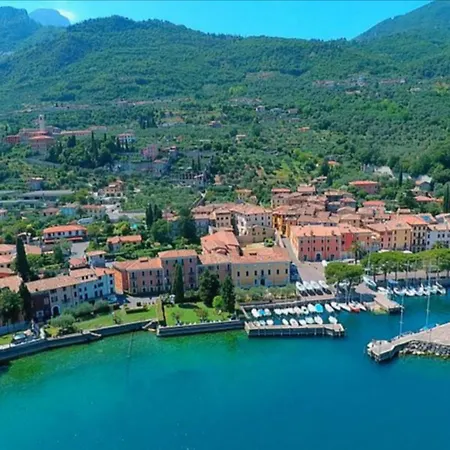 Casa Elena E Sul Di Garda Bed and breakfast Gargnano